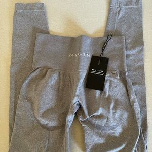 NVGTN Contour Leggings